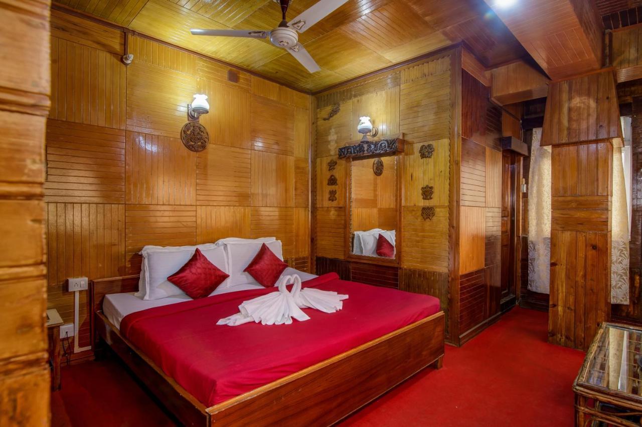 Montis Soyang Premium Heritage Hotel Gangtok Exterior foto