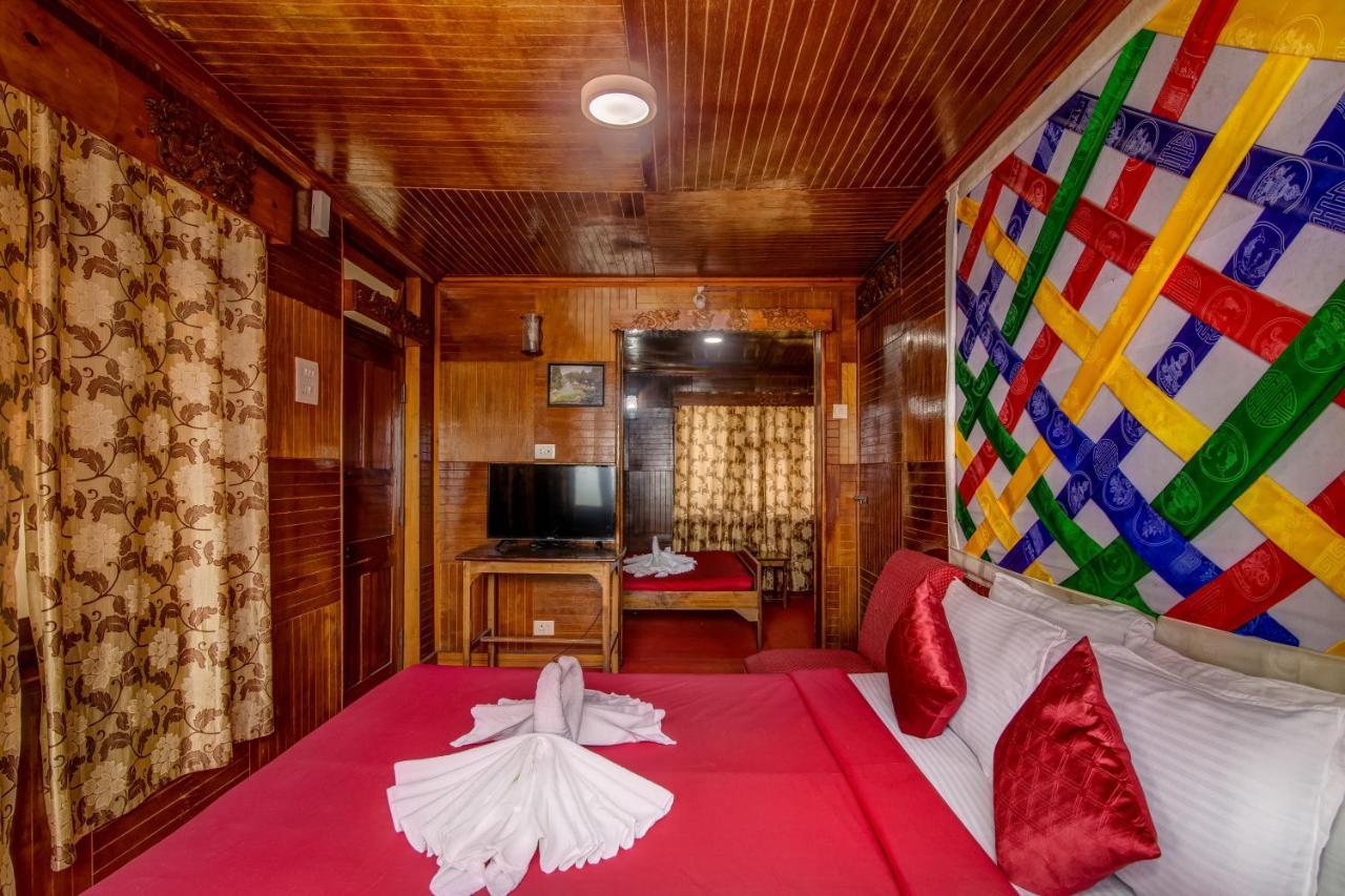 Montis Soyang Premium Heritage Hotel Gangtok Exterior foto